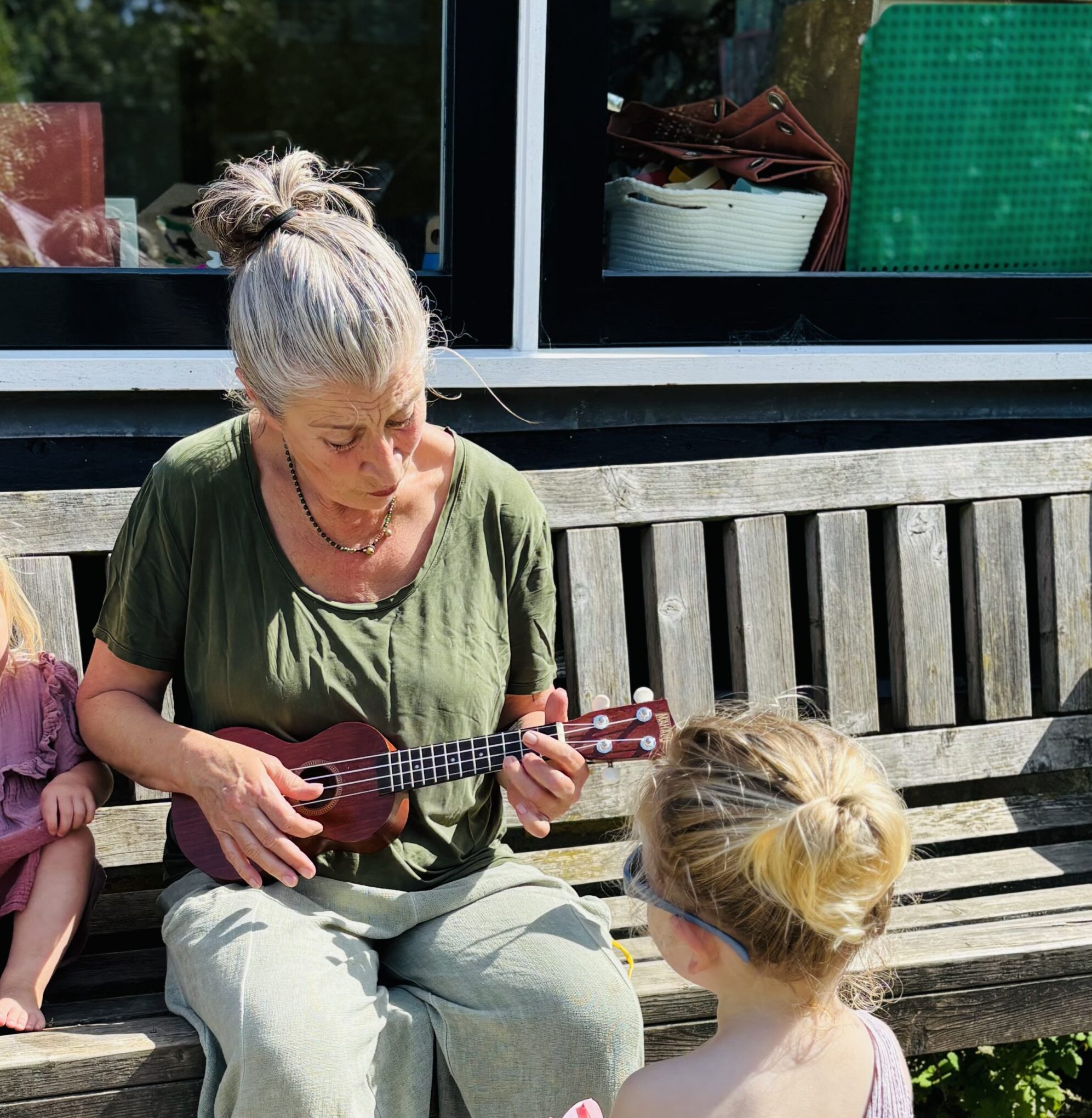 Een foto van Desha